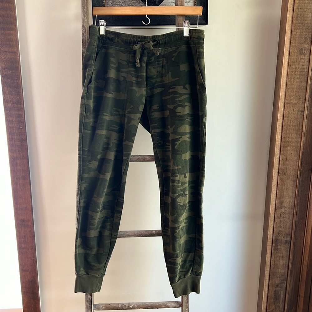 Sanctuary Camo Joggers